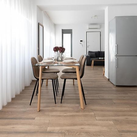 Stylish Spacious Apartment In Palaio Faliro Athènes Extérieur photo