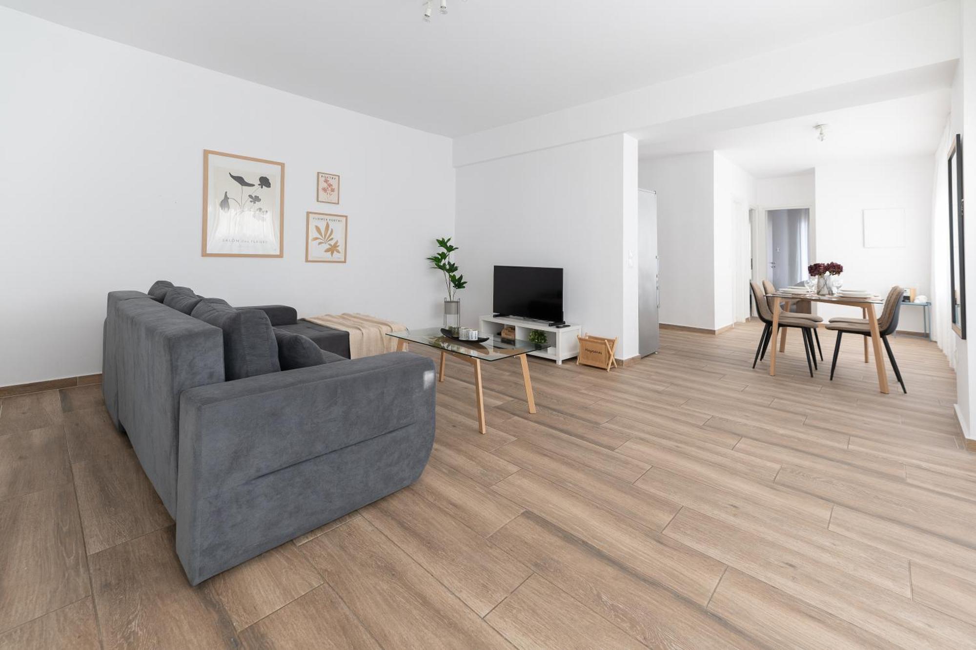 Stylish Spacious Apartment In Palaio Faliro Athènes Extérieur photo